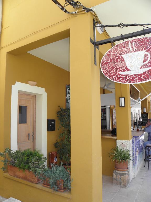 Hostal Doris - Adults Only Colonia de Sant Jordi Exterior photo